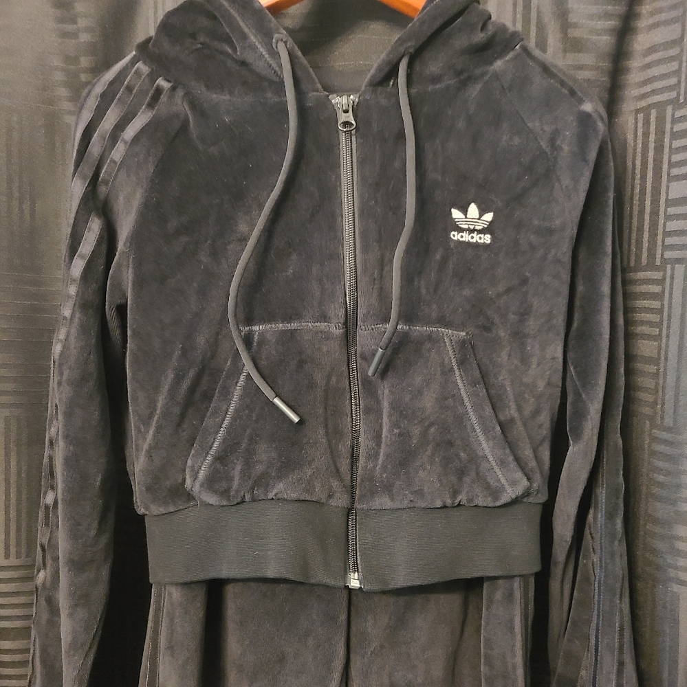 Women's adidas cropped jacket